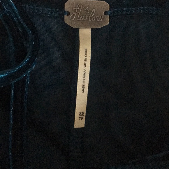 Velvet double strap tank - Picture 3 of 3